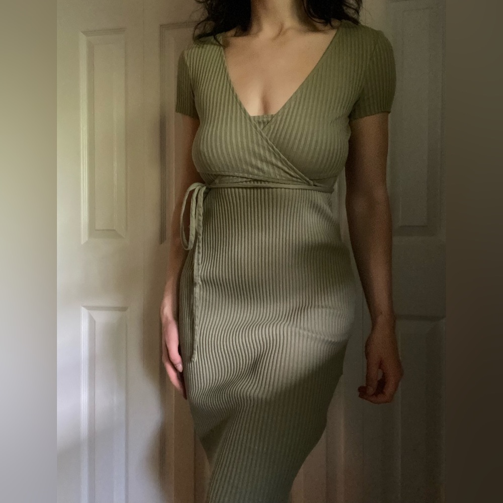 Zara cotton olive green dress with ties